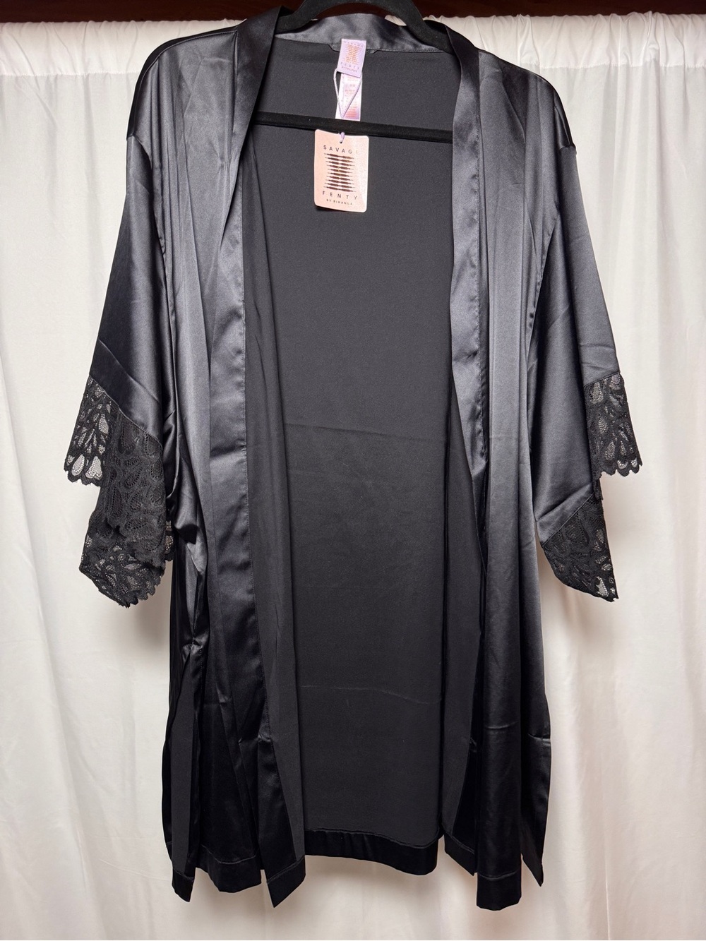 Savage X Fenty Black Satin Lace-Trim Robe 2X/3X NWT